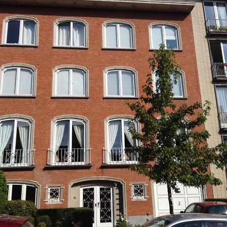 B&B Capitaine Piret Woluwe-Saint-Lambert Bagian luar foto